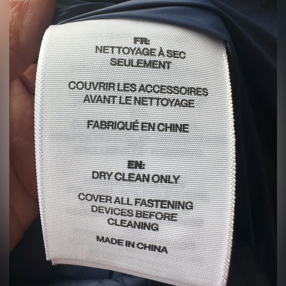 Soia & Kyo Woman’s Hooded Mixed Media Cost With Inner Puffer Bib And Sleeves - Picture 9 of 11